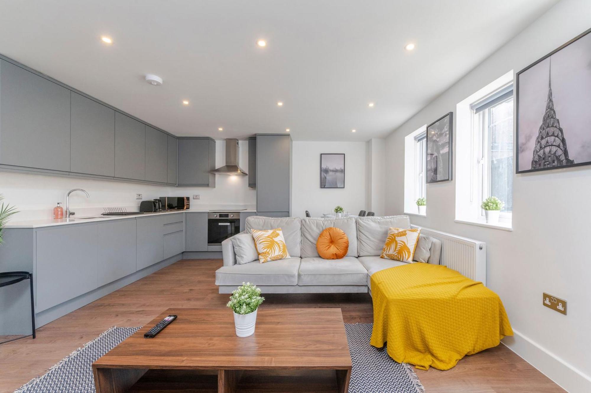 Modern London Home - 2 Bedrooms 2 Bath - Battersea, Vauxhall & Nine Elms Station Esterno foto